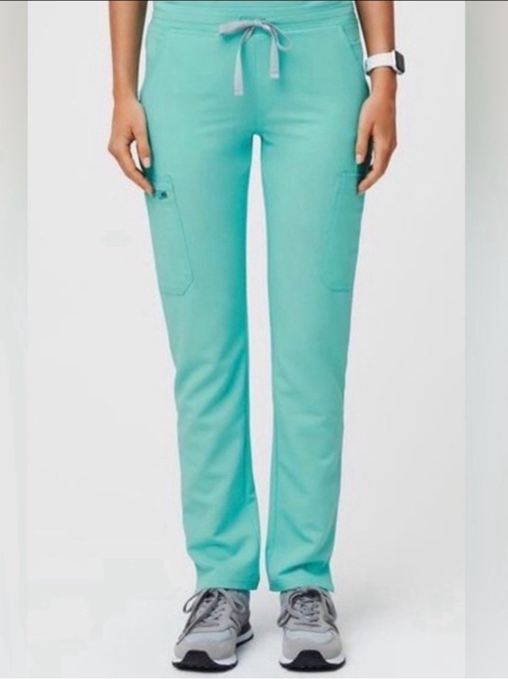 FIGS Yola Cargo Scrub Pants Fresh Aqua PO# 1714 Size XS Petite